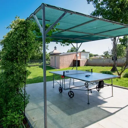 Afrodita In Pula-istrien * Πούλα