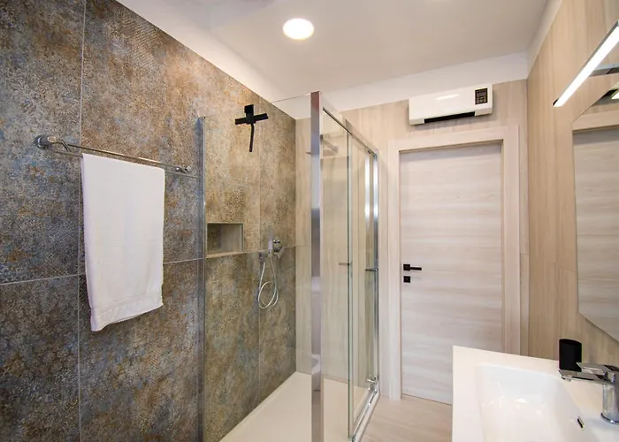 Afrodita In Pula-istrien 빌라 풀라