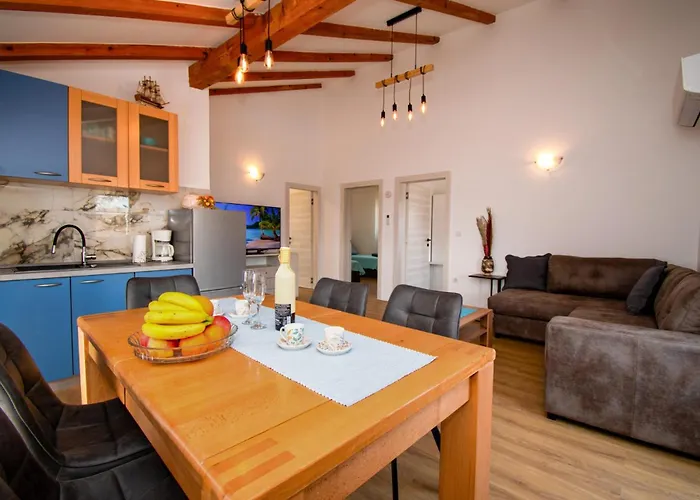 빌라 Afrodita In Pula-istrien 풀라